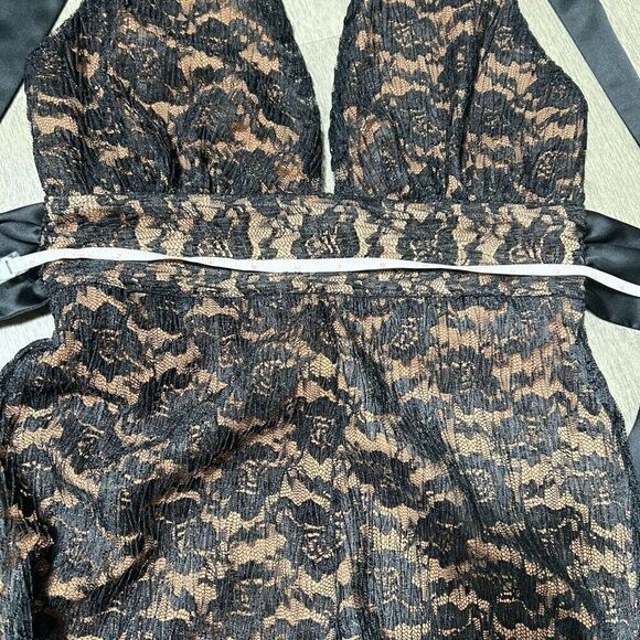 MAJORELLE x Revolve Salinas Black Lace Overlay Halter Jumpsuit, NWT Women’s XS - Picture 12 of 15